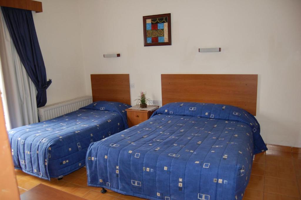 Nightingale Hotel Platres Phòng bức ảnh